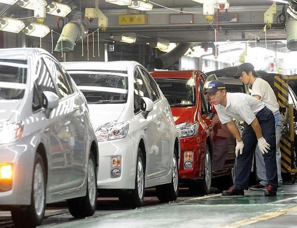Bakıda avtomobil nəqliyyatı sahəsində problemlərə dair Tədbirlər Planının layihəsi hazırlandı