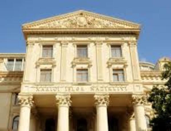 Более 700 азербайджанцев отправились в соседние страны в связи с ситуацией в Украине