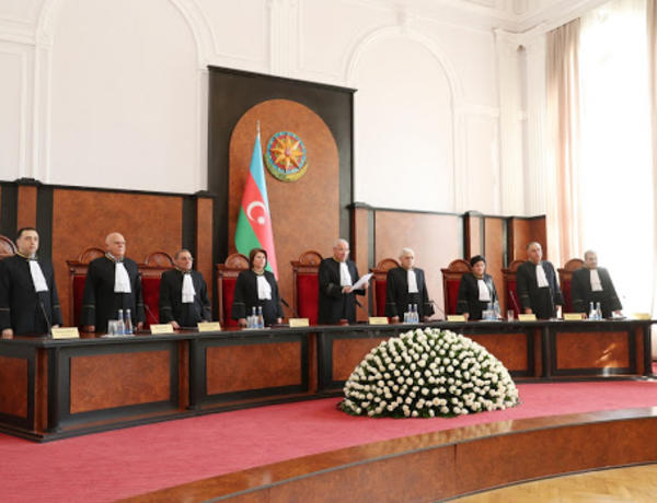 Konstitusiya Məhkəməsi məhkumluğun ödənilməsi qaydası barədə qərar verdi