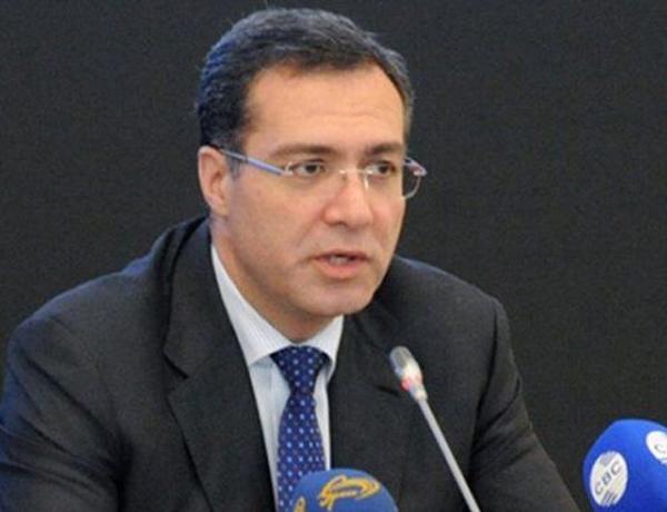 Şöbə müdiri: “Yarım saata dünya dağılmaz, ezamiyyə vərəqəsi alınmalıdır”