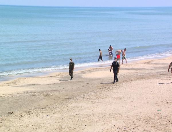 Sumqayıtda çimərliklərdə karantin qaydalarını pozan şəxslərə qarşı reydlər keçirilir –