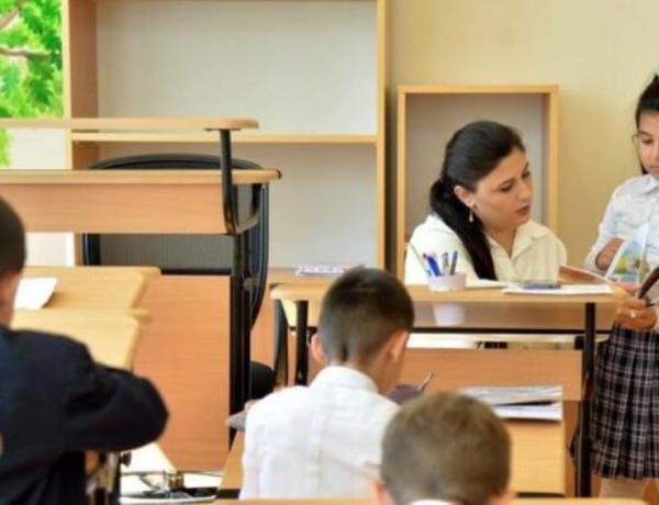 Azərbaycanda daha 3 sinif koronavirusa görə distant təhsilə keçdi