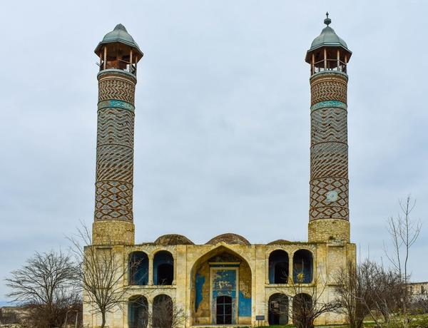 Ağdam Cümə məscidində 27 ildən sonra ilk dəfə azan səsləndirildi –