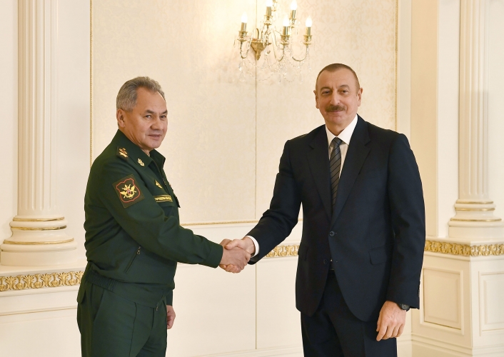 President Ilham Aliyev received delegation led by Russian defense minister