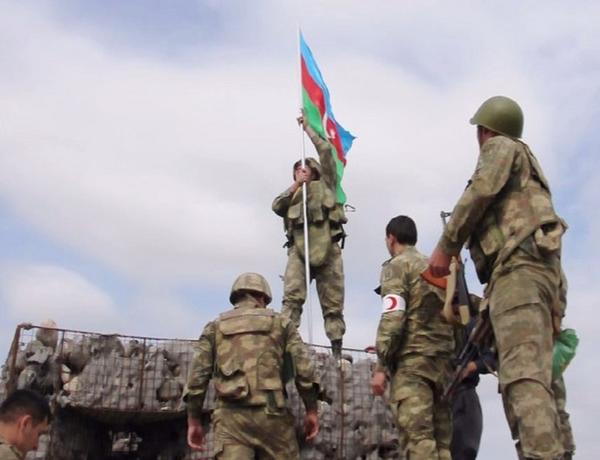 В селе Шелли Агдамского района поднят азербайджанский флаг