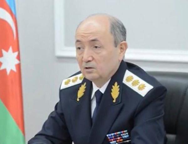 Fikrət Məmmədov hakimlərlə müşavirə keçirdi