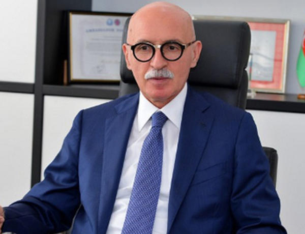 “Şagird, müəllim və valideynlərin birgə fəaliyyətinin yaradıcı şəraitin yaradılmasında mühüm əhəmiyyəti var”