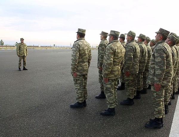 Подразделения Азербайджанской армии проводят занятия по боевой подготовке