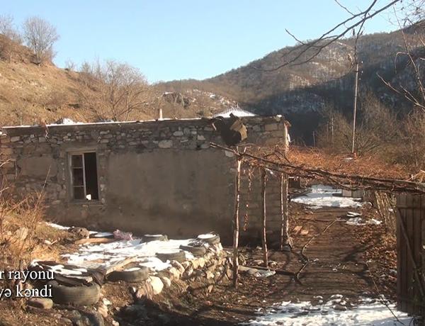 Видеокадры из села Баглыпейе Кельбаджарского района —