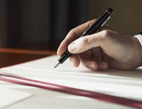 Azerbaijan, Turkmenistan sign memorandum on joint development of Dostlug field