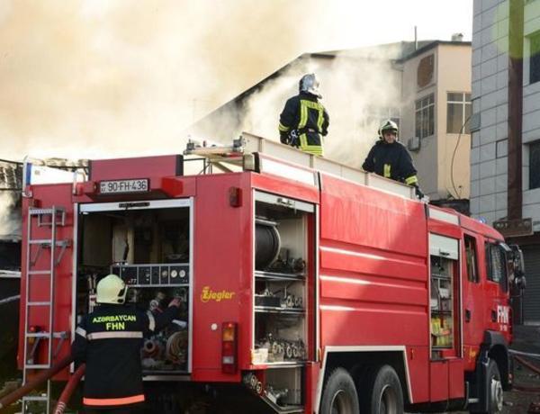 Bakıda baş verən yanğın söndürüldü –
