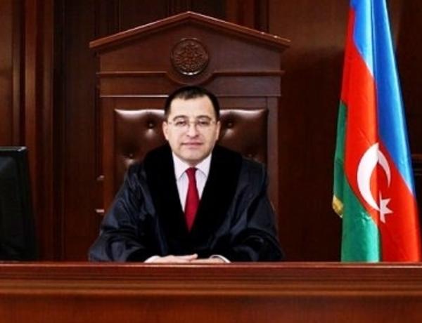 Bakıda məhkəmə sədrinə ağır itki üz verdi
