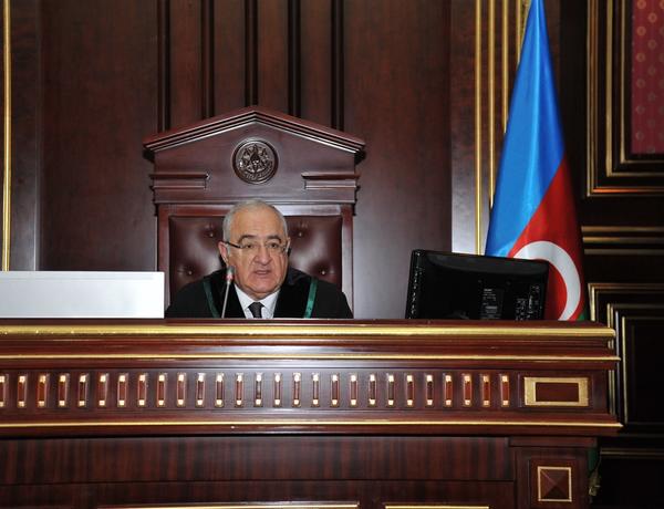 “Yeni hakimlərin əksəriyyəti xaricdə təhsil almış gənc nəsil hüquqşünaslardır”
