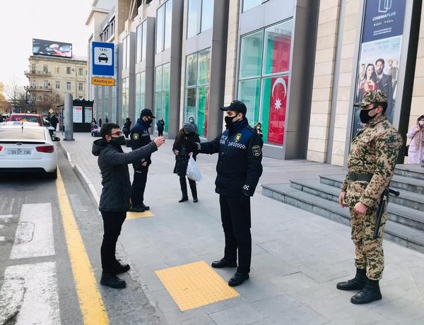 Будут ли введены ограничения в  праздничные дни?  —