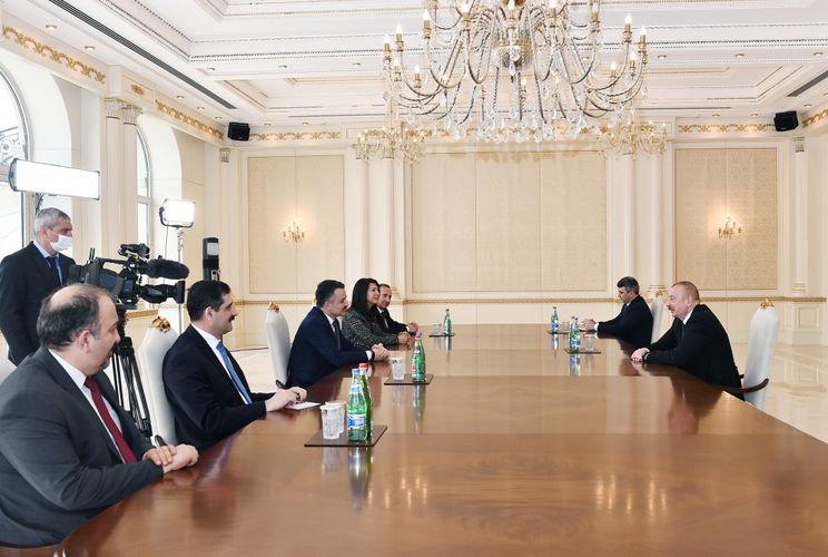 President Ilham Aliyev receives delegation led by Turkish Minister of Agriculture and Forestry