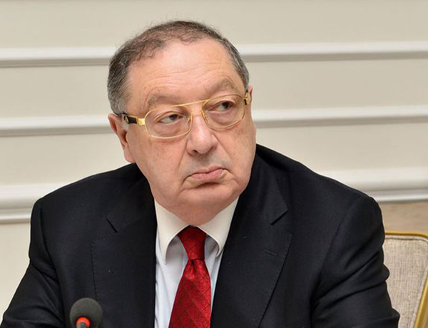 Президент Ильхам Алиев наградил Джамиля Алиева орденом «За службу Отечеству» 1-й степени