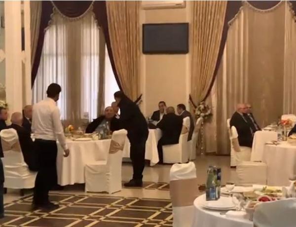 Bakıda toy məclisində iştirak edən 19 nəfər saxlanıldı