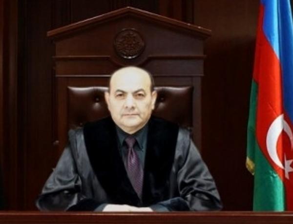 Azərbaycanda hakim koronavirusdan vəfat etdi