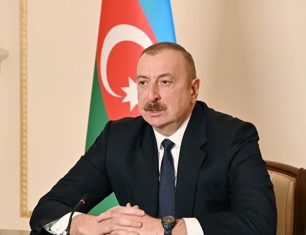 President Ilham Aliyev views cotton sowing process in Hajigabul district