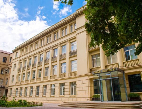 Təhsil Nazirliyi valideynlərə çağırış etdi