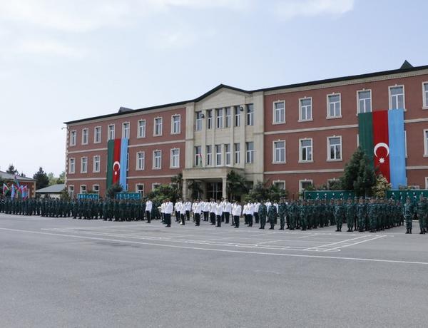 Xidmət müddəti başa çatan bir qrup hərbi qulluqçu­ tərxis edildi –