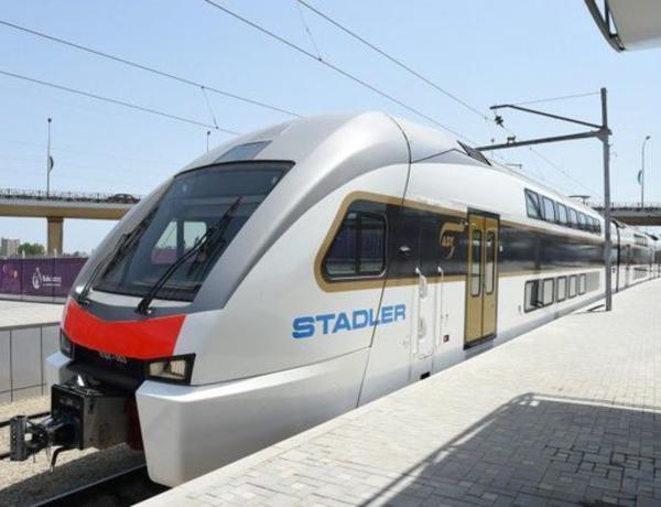 ADY: Bakı-Sumqayıt sərnişin qatarında texniki nasazlığa görə ləngimə yaranıb
