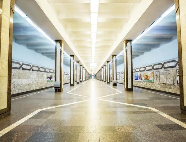 Metroda 5 yaşlı uşaq tapıldı