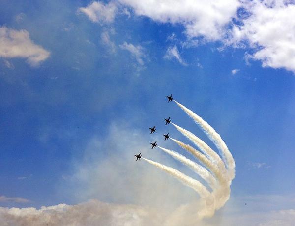 Azerbaijani, Turkish militaries watch F-16 demonstration flights