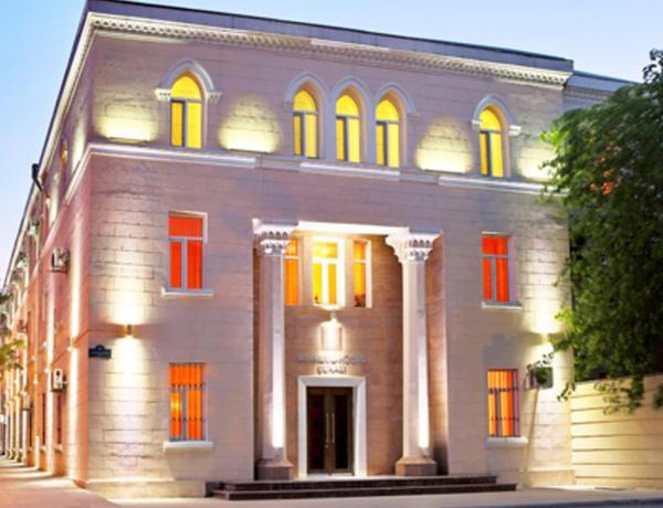 Hakimliyə namizəd 41 nəfər tədris kurslarına buraxıldı