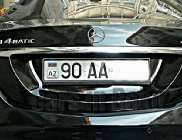 Azərbaycanda məmurların bahalı maşın “xəstəliyi”