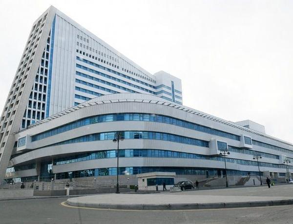 Yeni Klinikanın həkim-mama-ginekoloqu hakim qarşısında