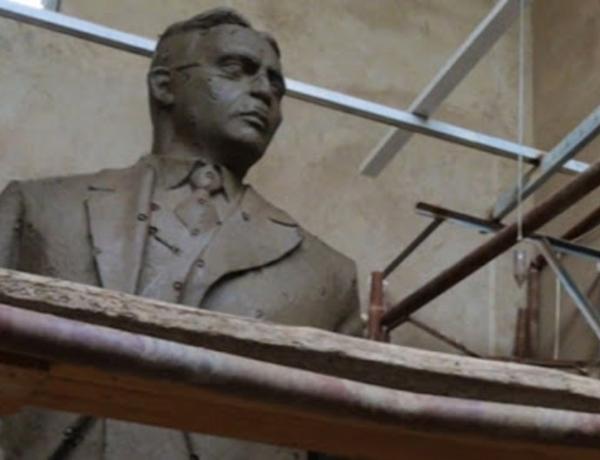 Президент Ильхам Алиев и первая леди Мехрибан Алиева приняли участие в открытии в Шуше памятника Узеиру Гаджибейли