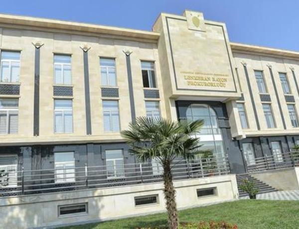 Prokurorluq atanın oğlunu və özünü öldürməsi ilə bağlı məlumat yaydı