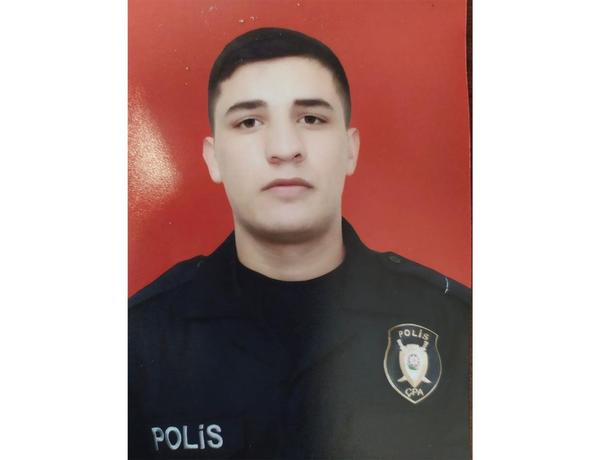 Dənizdə batan gənc polis həmin gün 4 nəfəri ölümdən xilas edibmiş –