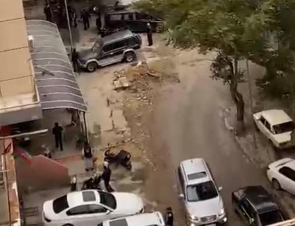 Bakıda 3 uşaq anası özünü 10-cu mərtəbədən ataraq intihar etdi –