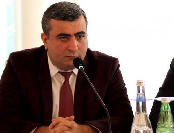 “Yeni Klinika”: “Jurnalist Elnur Əşrəfoğlu dünyasını dəyişməyib” –