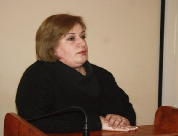 BSU-nun sabiq şöbə müdirinin cinayət işi üzrə məhkəmə iclası davam etdirilib
