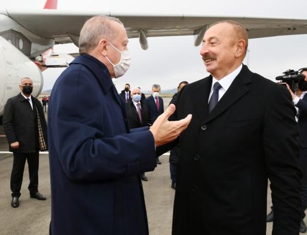 Ильхам Алиев: Турция и Азербайджан всегда находятся рядом друг с другом
