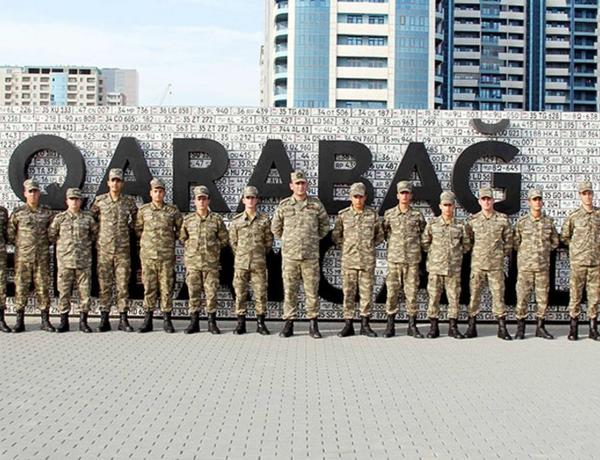 По случаю Дня Победы в Азербайджанской армии прошел ряд мероприятий