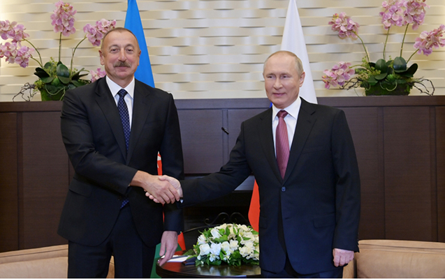 Russian leader congratulates President Aliyev on phone