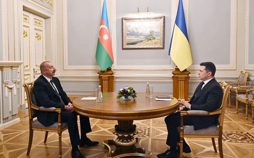One-on-one meeting between Azerbaijani and Ukrainian presidents kicks off
