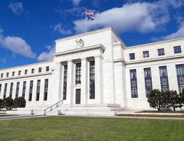 ФРС США повысила ключевую процентную ставку до 5,25-5,5%