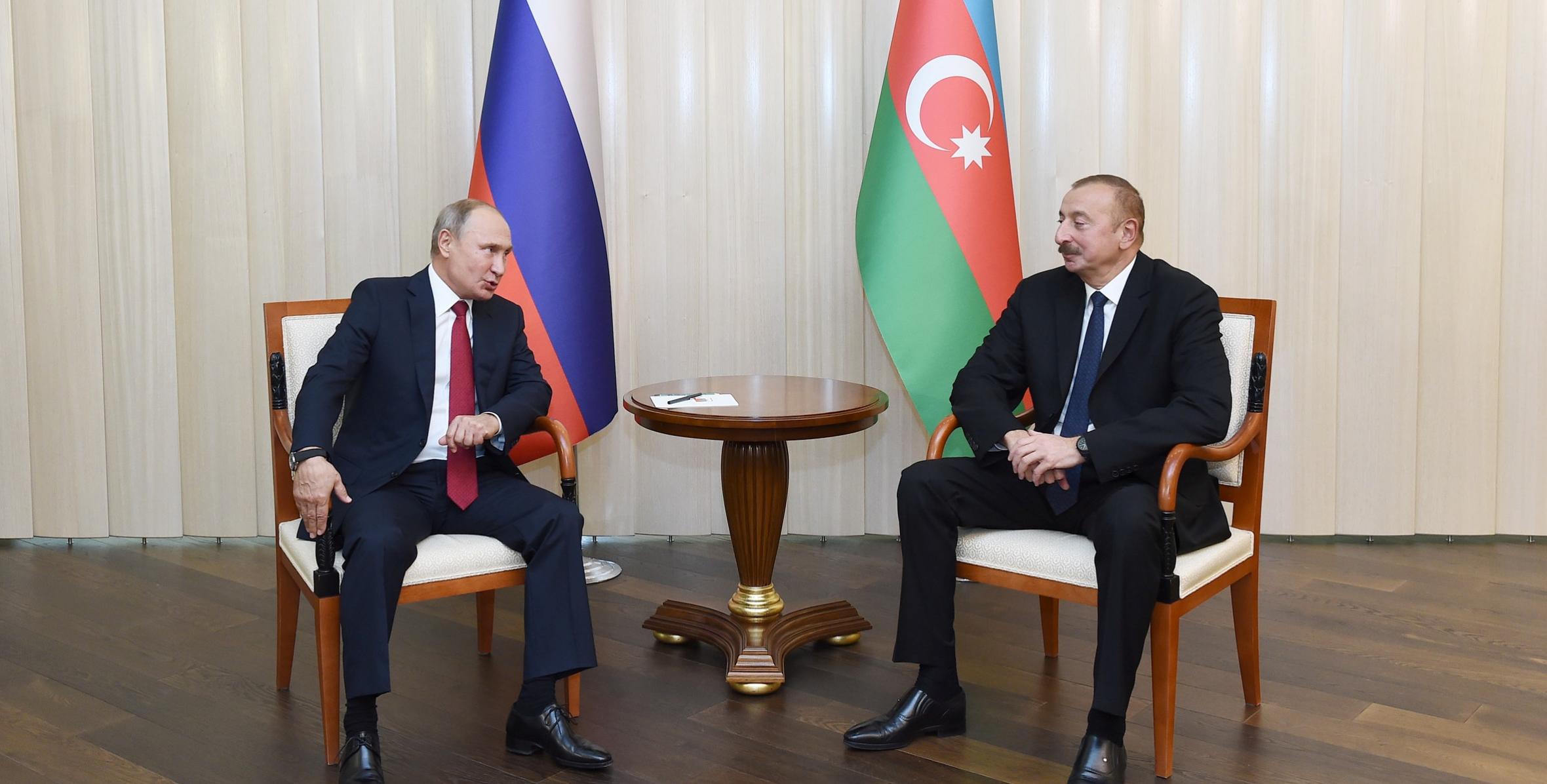 One-on-one meeting between Ilham Aliyev and Vladimir Putin gets underway