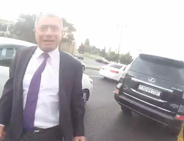 DİN motoskilet sürücüsünü döyüb təhqir edən şəxslə bağlı açıqlama verdi