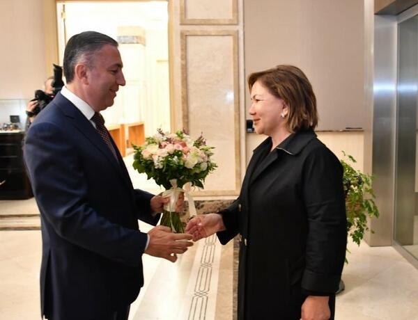 Вице-спикер парламента Казахстана прибыла в Азербайджан
