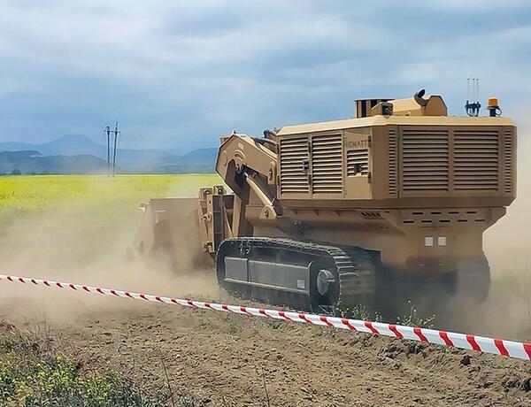 Минобороны: На освобожденных территориях более 17 200 гектаров земли очищено от мин