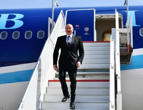 Президент Ильхам Алиев отбыл в Брюссель