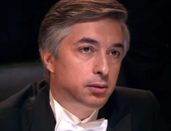 Moskva məhkəməsi Rövşən Əsgərovu barəsində qiyabi həbs qərarı çıxardı