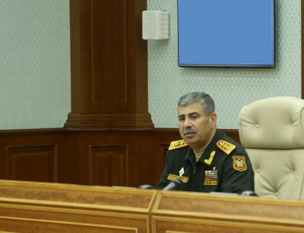 Закир Гасанов провел служебное совещание