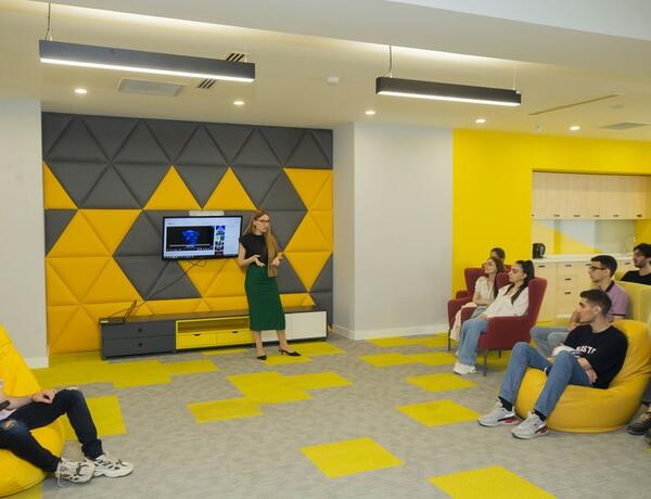 Стали известны участники программы Yelo It Lab —